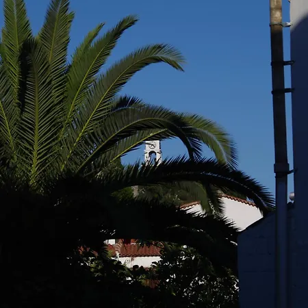 Marlton Hotel 2*
