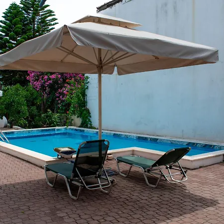 Marlton Hotel