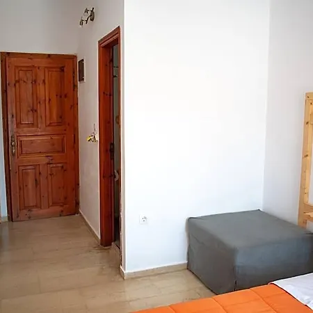 Marlton Hotel 2*